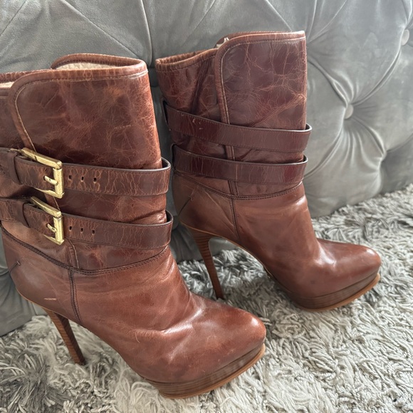 SOLD - The Michael Kors "Mae Boots" - Picture 6 of 6